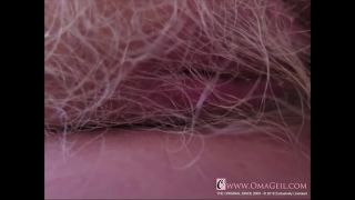 Omageil real granny  sy closeup video-0