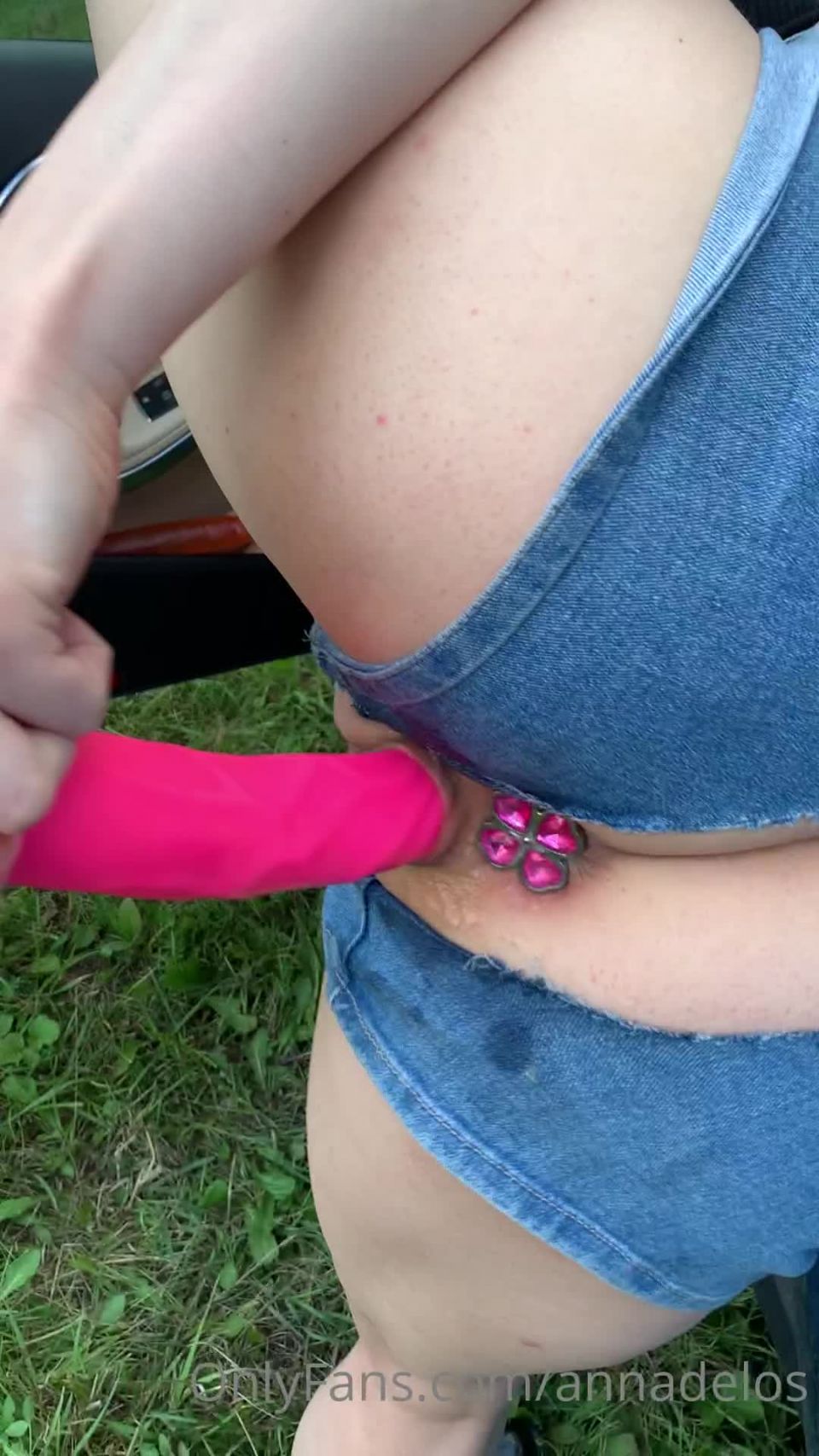Anna Delos () Annadelos - i want to try this position with real cock 29-07-2021