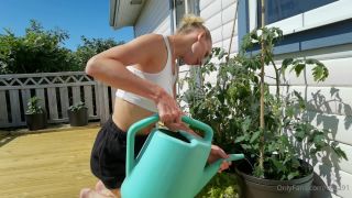 Ellaa91 Ellaa - finally i get to share my little garden with you i hope you like it as mu 02-07-2020-0