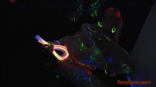 Roxy Raye rr BlacklightMess-5
