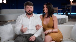 7188 Sienna Rae - Sienna And Logan - Hubby Watches Wife G-1