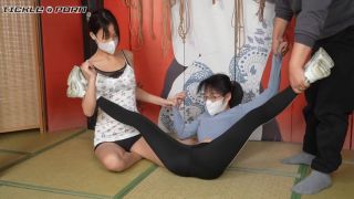 [tickle.porn] Chinese Tickling TK - Fitness Tickle Challenge Awo and Xiao Stretching keep2share k2s video-2