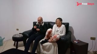 [GetFreeDays.com] Stepfather comes home and finds his stepdaughter on the couch and she seduces him until they have se Sex Clip July 2023-0