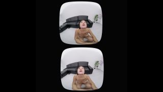 Sofia Mayers - Cumswallowing Party With Petite Latina In Bukkake - PutalocuraVR, SLR (UltraHD 8K 2021)-9