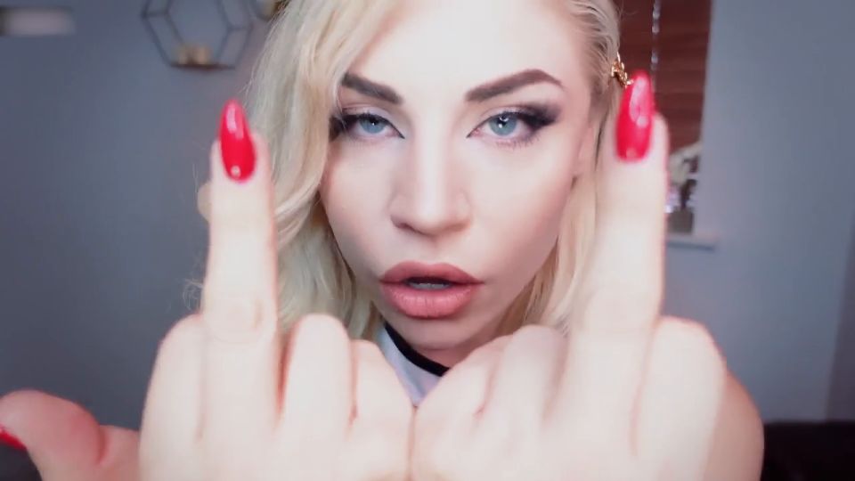 Blonde Goddess Blonde Kitty – L-O-S-E-R