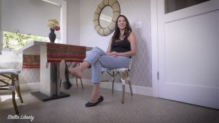 Stella Liberty – Flats Dangling House Slave JOI.-1