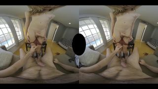 Crystal Thayer – Porn And Chill (Oculus, 4k) - (Virtual Reality)-3