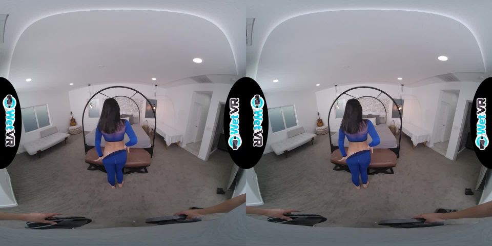 Training Session - Alina Lopez Smartphone - (Virtual Reality)