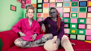 Tattooed Artists Fuck Tattoo!-9