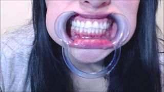PrincessDi - Teeth and mouth Exploration-2