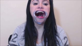 PrincessDi - Teeth and mouth Exploration-6