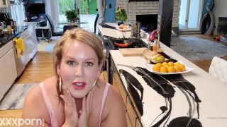  onlyfans milf URSULA ANDREIA fantasymilfursula Halloween jammies tease video with big boobs and lingerie on OnlyFans-4