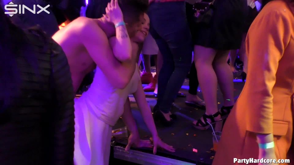 Party Hardcore Gone Crazy Vol. 44 Part 8 - Cam 4 bigdick 