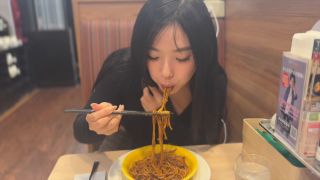 7144 Elle Lee -  Asian Girl in Kimono Japan VLOG-5