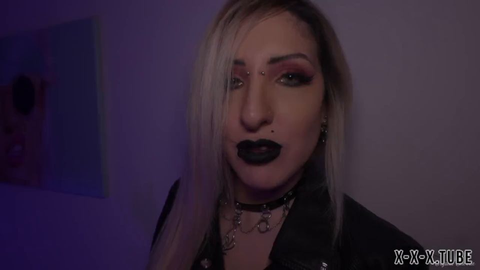 Manyvids  Crystal Cherrie  Crystal Cherrie Bride Of Chucky Creampie