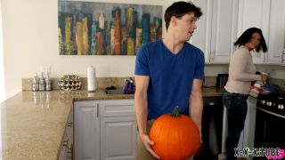  BrattySis   teen Brattysis Aubrey Sinclair Pumpkin Fuck Mp Aac-0