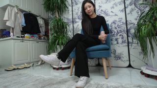 Sexy Asian Girls Feet - Beautiful Xiaoli Shows Her Flexible Little Feet35 - Goddess feet-0