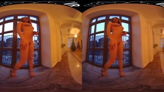 Video The Red Suit Diaries : LunyQ 2048p UltraHD/4K-9