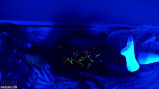 Nikki Sims - Black Light Painting Full  (05 May 2019)-2