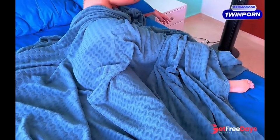 Surprise 18 birthday wake up to my stepsis, mom caught me fucking her big ass and tight pussy. Pt 1.