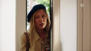 Anna Schudt - Eltern allein zu Haus s01e03 (2017) HD 720p!!!-8