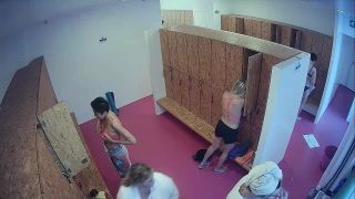 Online Tube Hidden-Zone presents Locker room – voyeur Voyeur-1