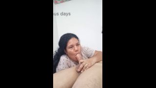 Vecina mamadora profesional garganta profunda-7