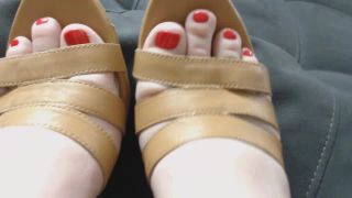free porn clip 29 Feet Freaks For Me on fetish porn foot fetish fun-9