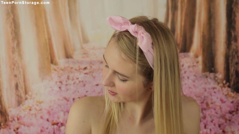 Nimfa in Blossom Girl - teens - teen 