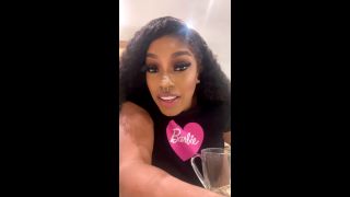  Ohso_Juicy Ohso_Juicy Goes Live With Her Big Black Ass-1
