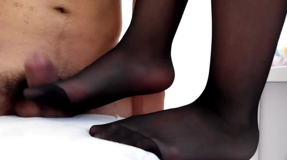 Baoerfootjob femdom Footjob