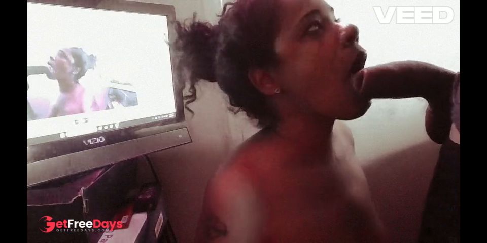 BIG BROWN COCK GETS BLOWJOB FROM LESBIAN EBONY ON WEBCAM