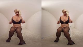 338  Bravomodels Whitebox 3D VR Casting Masturbations  Bambi Bella-5