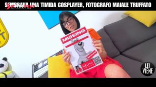 Fotografo truffato da finta cosplayer-6
