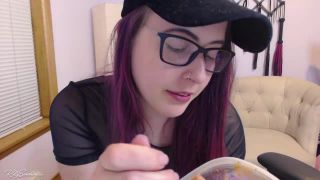 online porn video 47 femdom upskirt Kelly Sunshine - Eating Slurping Munching, pussy eating on black porn-4