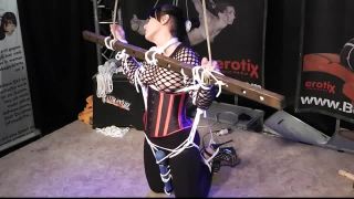 Escape Challenge with a special motivation... Sex Clip Vi...-6