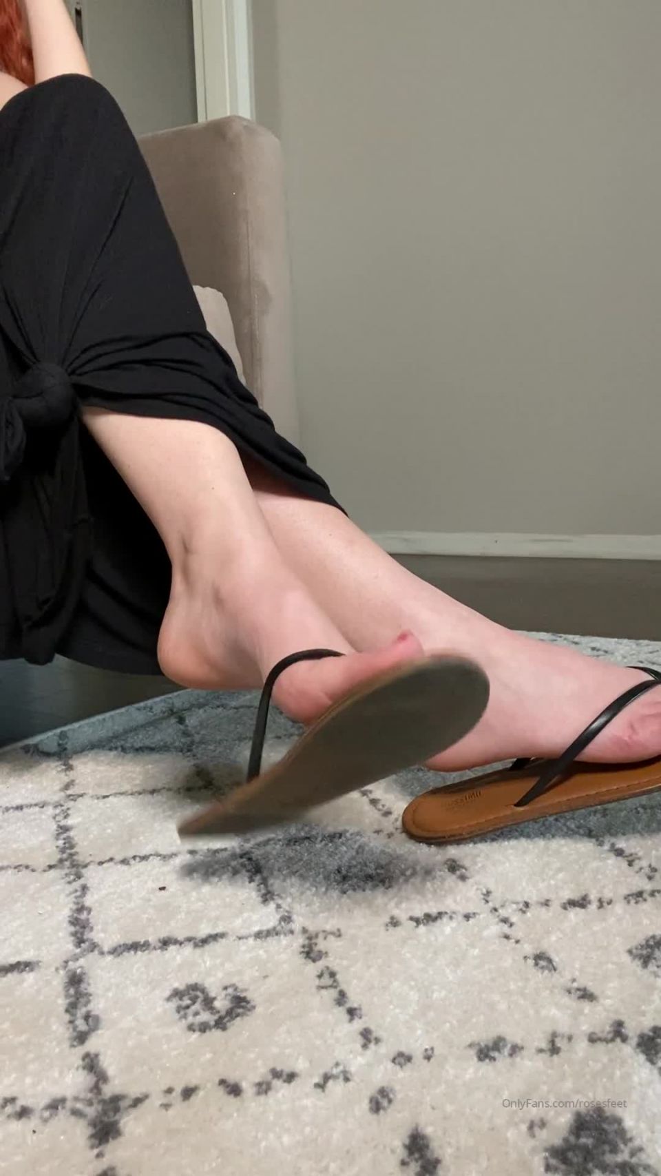 literotica femdom femdom porn | rosesfeet -25303451-Thought I d tease ya ll with some flip flop dangling | rosesfeet