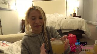 Porn tube Virtual Vacation    01/08/18-0