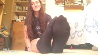 Video online Chelly's First Foot Video-1