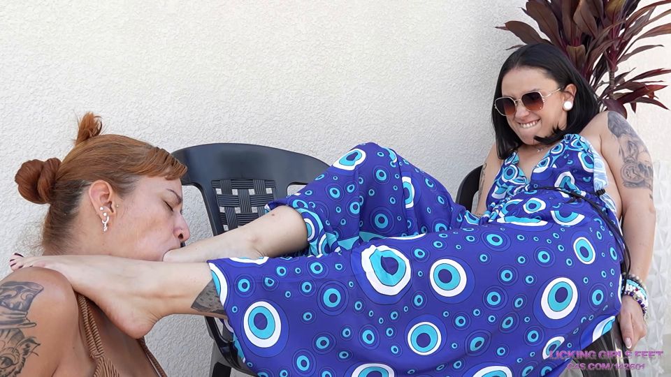 LICKING LATINAS FEET: "NIKA - YOU NEED TO IMPRESS ME!" (1080 HD) (2025)