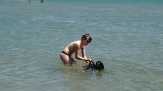 Luna Rival - louprival () Louprival - sortie plage topless avec les dogs 12-07-2017-0