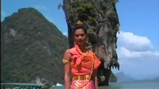 Eva Roberts - BTS - thailand and 3 boys-3