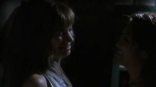 Rena Riffel, Nadine Heimann - Dante&#039;s Cove s01e01 (2004)!!!-8