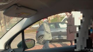 GentlyPervDICK FLASH CAR part 2  La troia infila la mano e mi fa godere-0