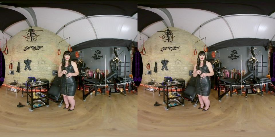 online clip 2 white socks fetish The English Mansion - Miss Vivienne lAmour - Dungeon Bound - VR, fetish on fetish porn