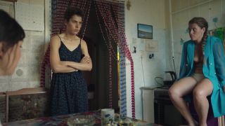 Alyona Mikhailova, Irina Gorbacheva, Varvara Shmykova - Chiki s01e01-02 (2020) HD 1080p!!!-8