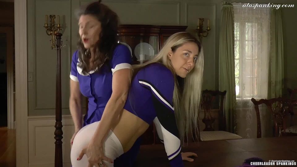 Spanking - 7127