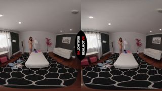 18 Yr Old Big Tits Teen Seduces You In The Office - Gear VR-4