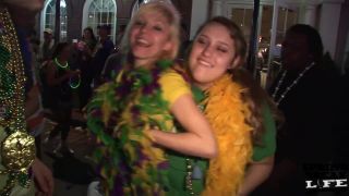 free video 38 Party in New Orleans for Mardi Gras on party -5