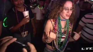 free video 38 Party in New Orleans for Mardi Gras on party -8